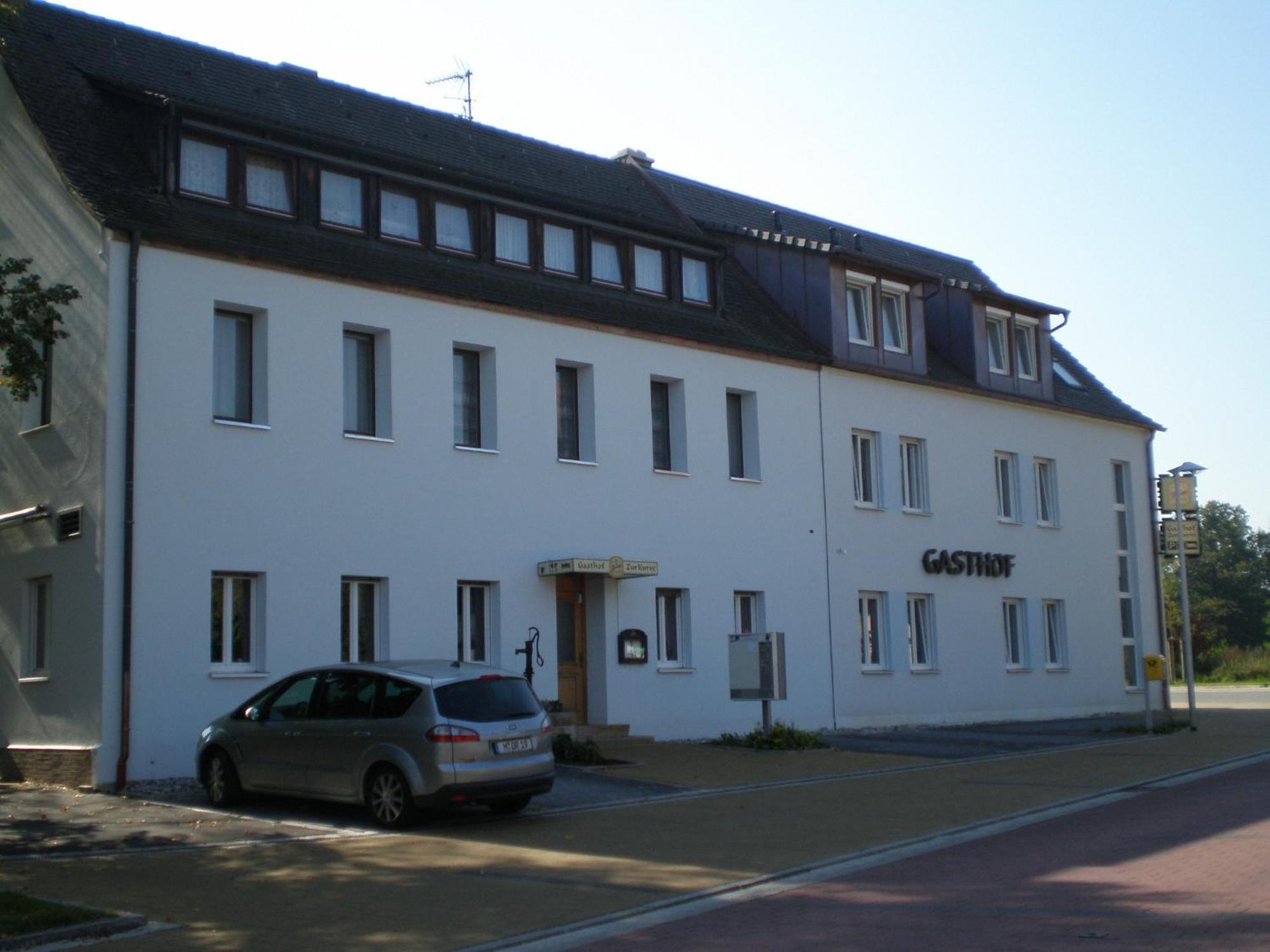 Gaestehaus Zur Kurve Zirndorf Exterior foto